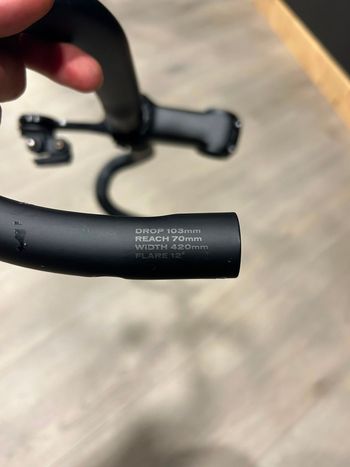 Used Roval Terra Gravel Handlebar 2025 bike — image 2 of 6
