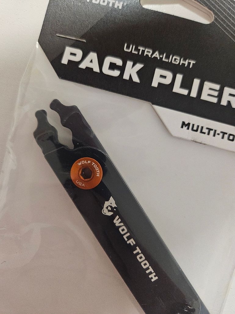 Used Wolf Tooth Pack Pliers 2026 bike — image 2 of 4