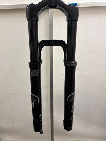 Used Fox 36 Fork 2023 bike — image 2 of 3