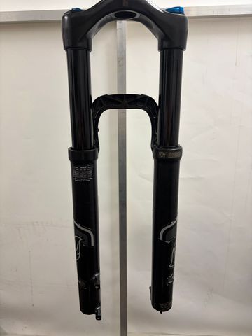 Used Fox 36 Fork 2023 bike — image 2 of 3