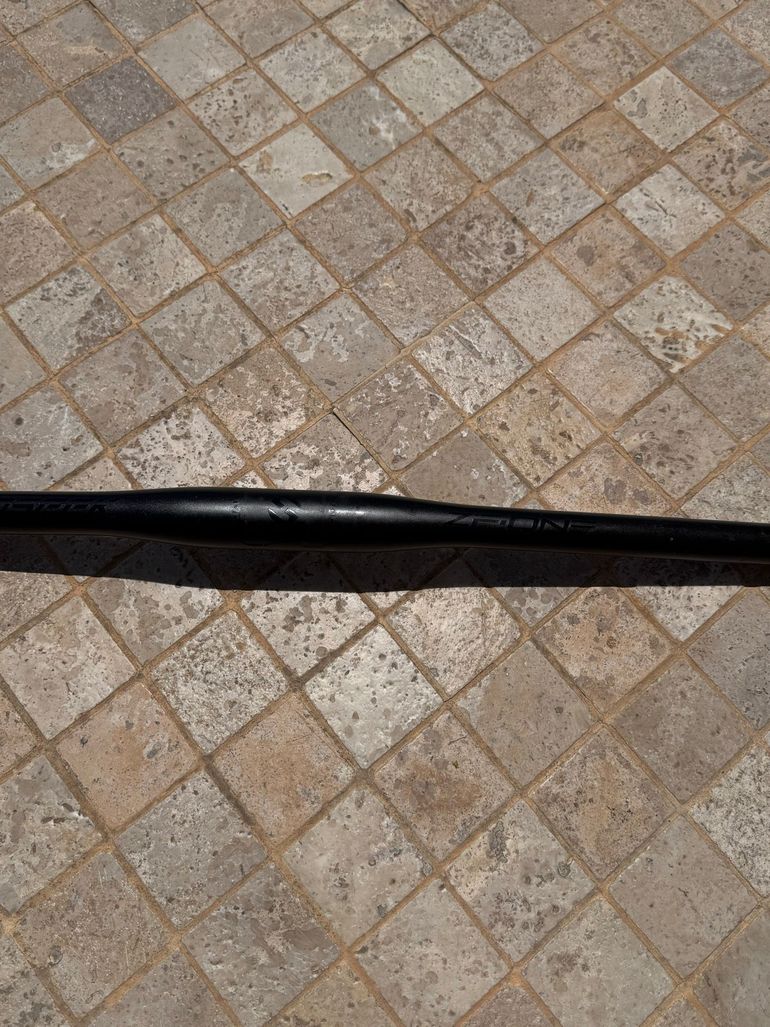 Used toseek Carbon Handlebar 2025 bike — image 3 of 3