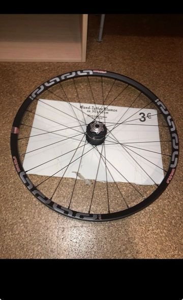 Gebrauchtes E*Thirteen TRSR Vorderrad 26" 15x100mm 28 Loch Alu 6 Loch Bremsscheibe Wheels