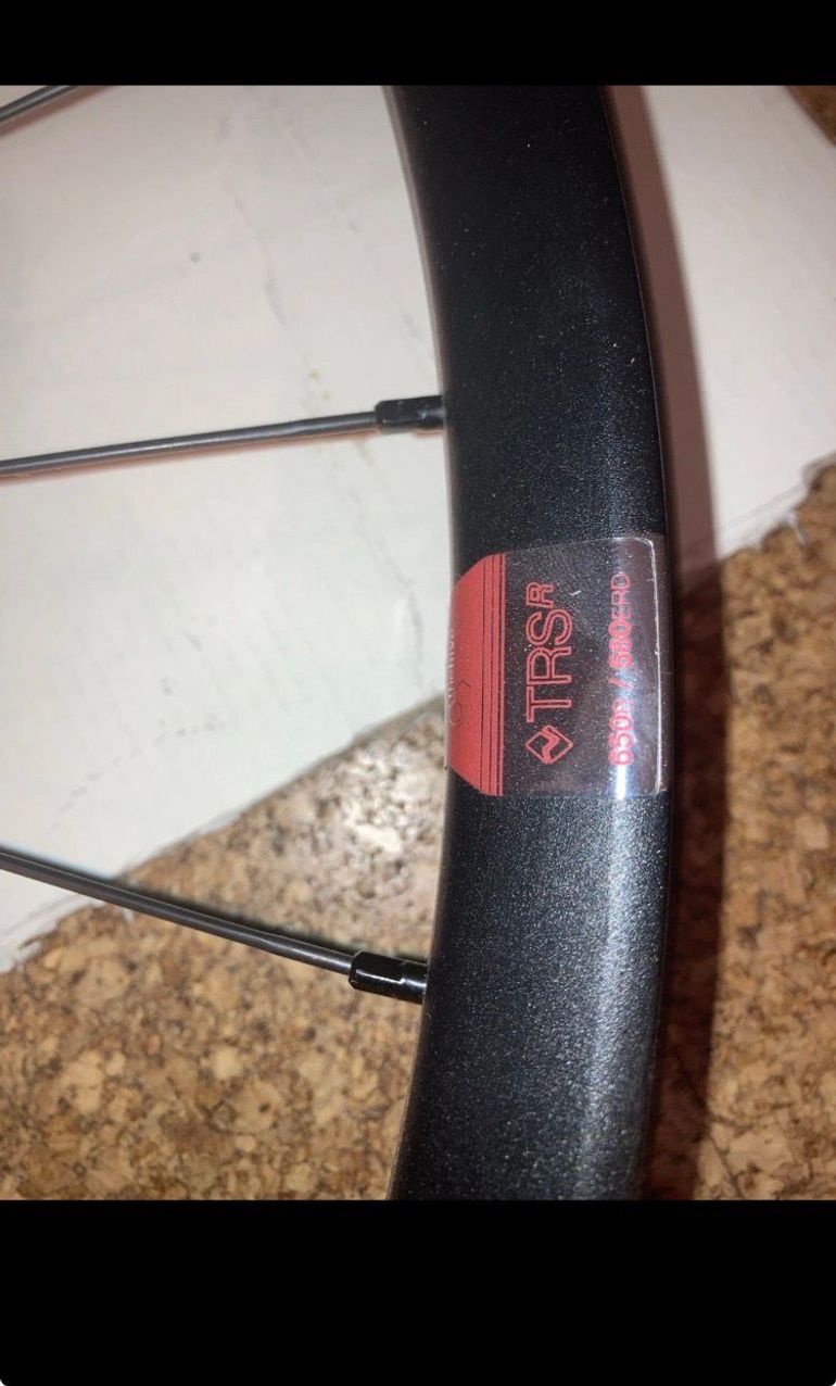 Used E*Thirteen TRSR Vorderrad 26" 15x100mm 28 Loch Alu 6 Loch Bremsscheibe bike — image 4 of 6