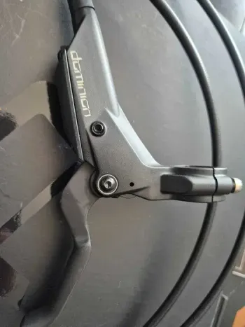 Used Hayes Dominion T2 bike — image 2 of 7