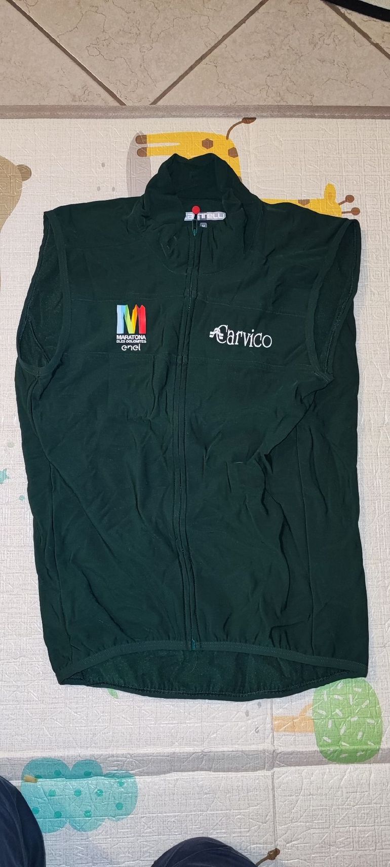 Used Castelli Maratona Delle Dolomiti Gilet 2025 bike — image 1 of 3