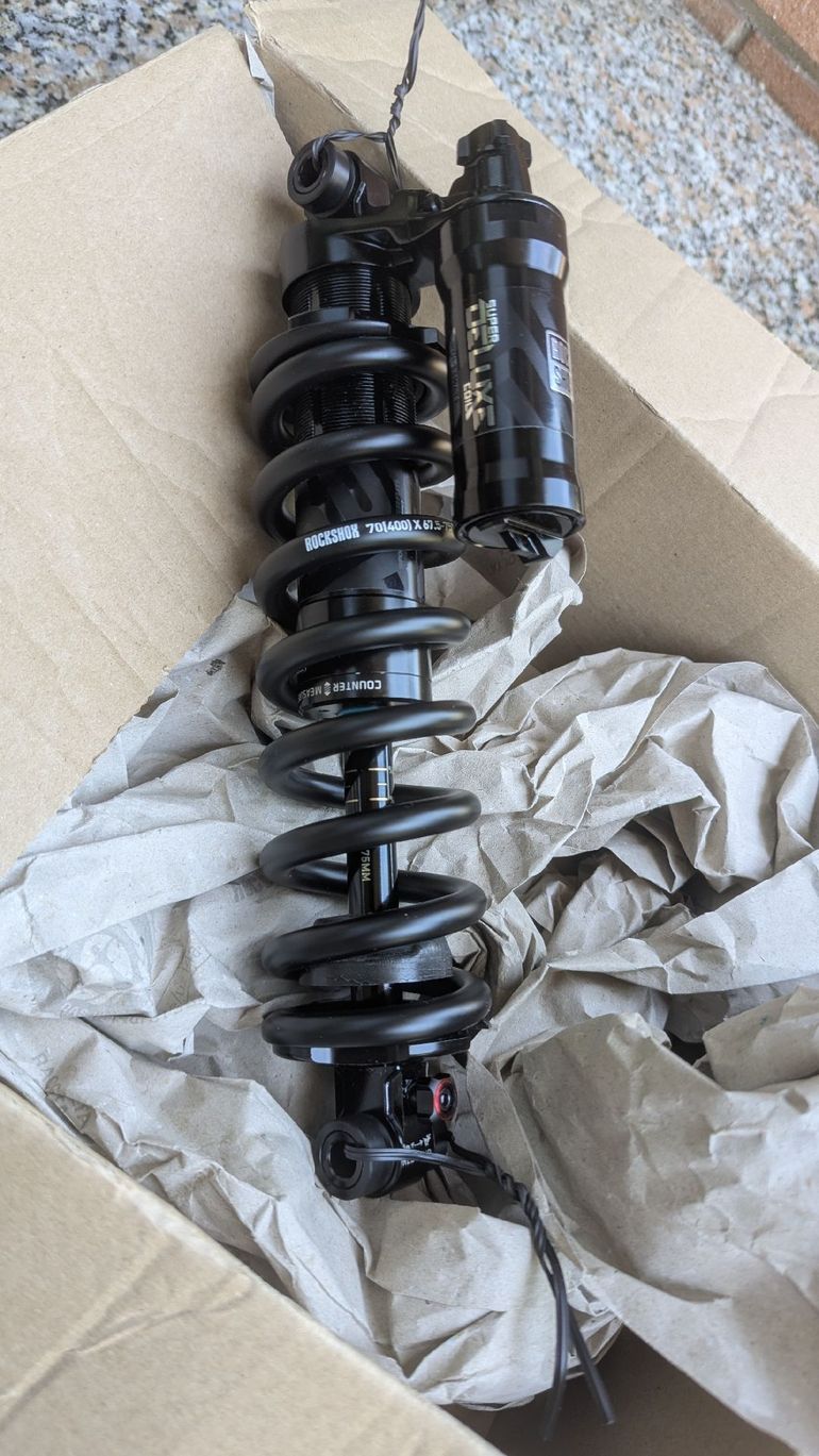 Used RockShox Super Deluxe Ultimate Coil DH RC 250x75mm bike — image 2 of 6