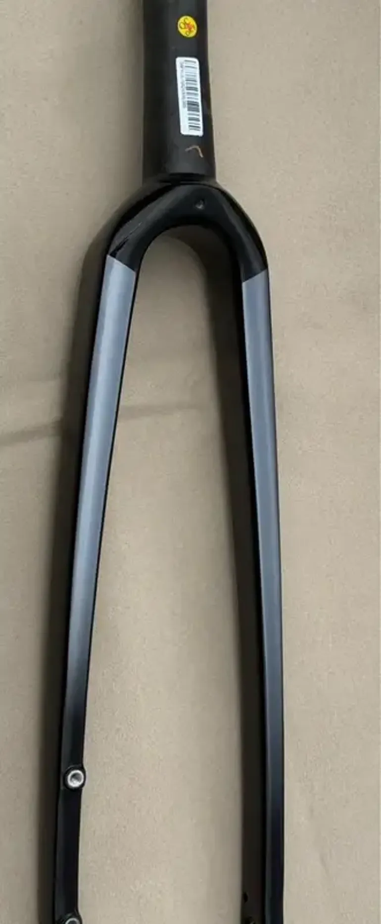 Used Giant Defy Advanced Pro SL Carbon Fork OverDrive Aero 2024 bike — image 2 of 5