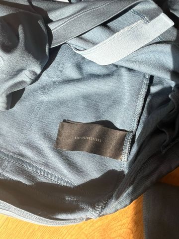 Rapha Classic Maillot Manche Longue 2025 bike usato — immagine 4 di 13