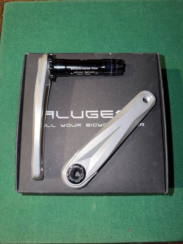 Used Alugear Stellar MTB dub wide 172.5 2025 bike — image 1 of 4