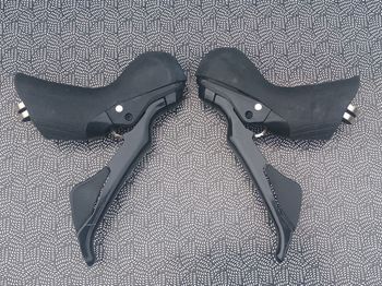 Used Shimano 105 ST-R7020 2x11v Hydraulics bike — image 5 of 8