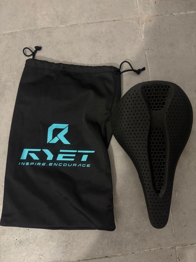 Used Ryet Carbono Saddle 2026 bike — image 4 of 5