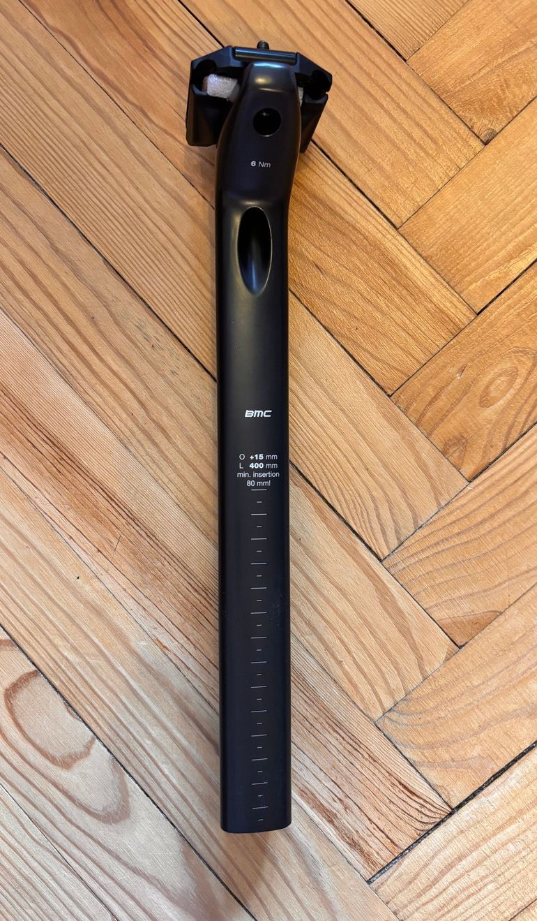 Used Bmc Seatpost SLR01 2023 bike — image 1 of 5