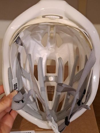 Used ABUS StormChaser ACE Helmet 2025 bike — image 7 of 8