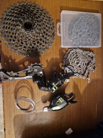 Used Sram gx 11v bike — image 2 of 4