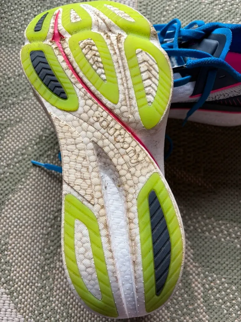 Used Saucony Endorphin Azura bike — image 5 of 7