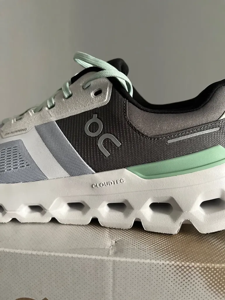 Used On Running Cloudrunner 2 bike — image 2 of 10