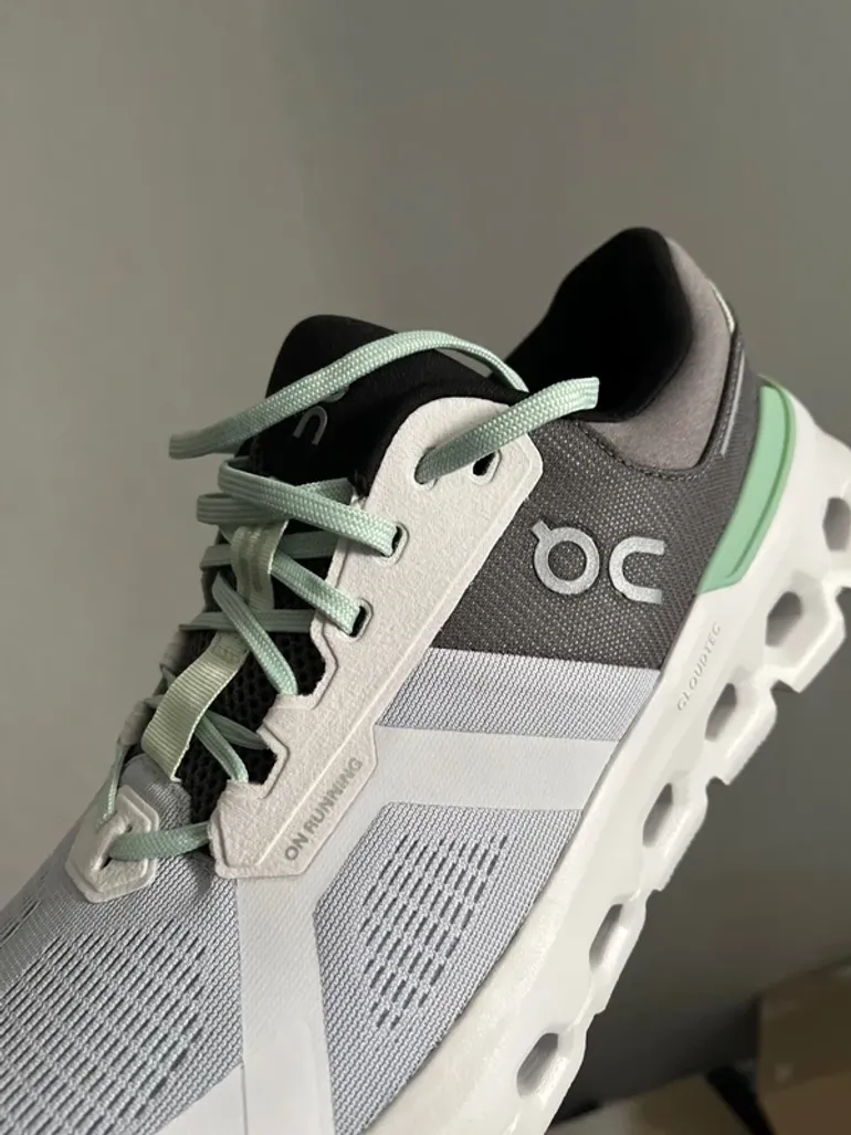 Used On Running Cloudrunner 2 bike — image 8 of 10