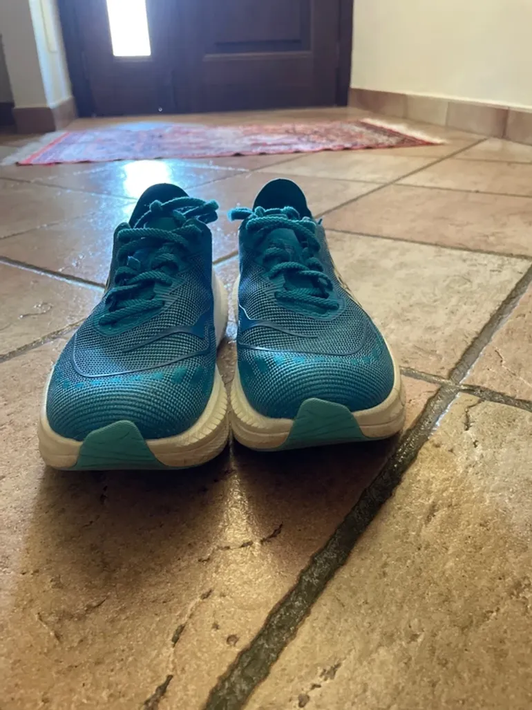 Used Hoka Running Shoes bike — image 2 of 6