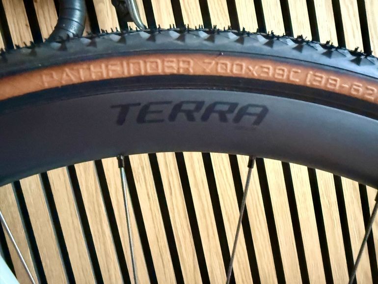 Used Specialized Terra CL Wheelset 2024 bike — image 3 of 6