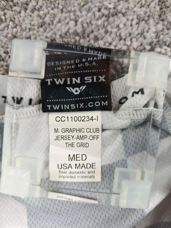 Tweedehands Twin Six maillot velo homme taille m -31 6657 cyclisme route respirant bike — afbeelding 4 van 7