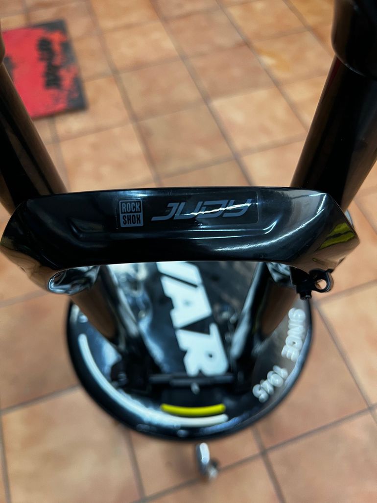 Used RockShox Judy 2025 bike — image 5 of 7