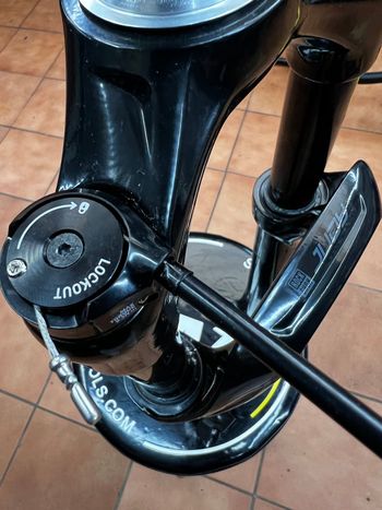 Used RockShox Judy 2025 bike — image 6 of 7