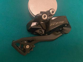 Used Shimano 105 Di2 Groupset bike — image 2 of 13
