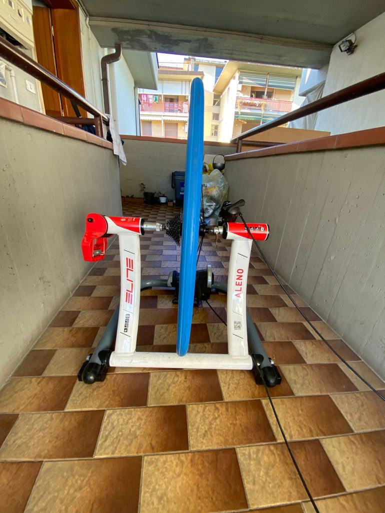 Used Elite Aleno Smart Trainer 2021 bike — image 2 of 2