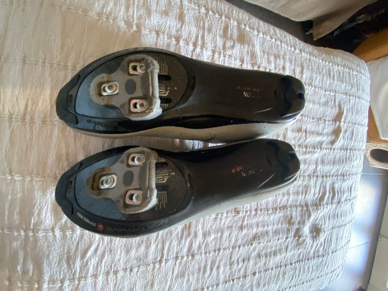 Used New Balance Scarpe Ciclismo 2024 bike — image 2 of 4