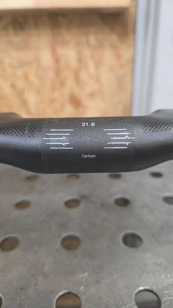 Used Autre Gravel Carbon Handlebar 460mm bike — image 4 of 12