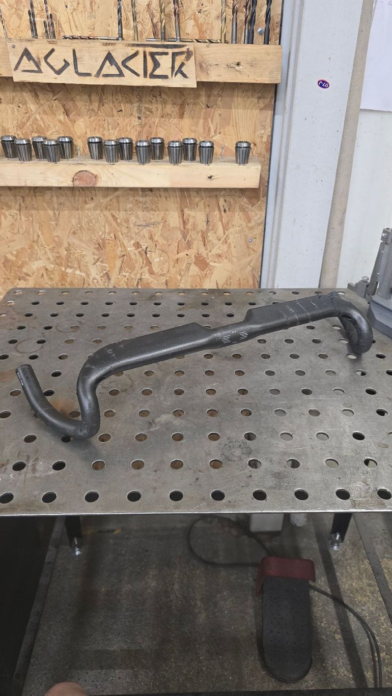 Used Autre Gravel Carbon Handlebar 460mm bike — image 12 of 12