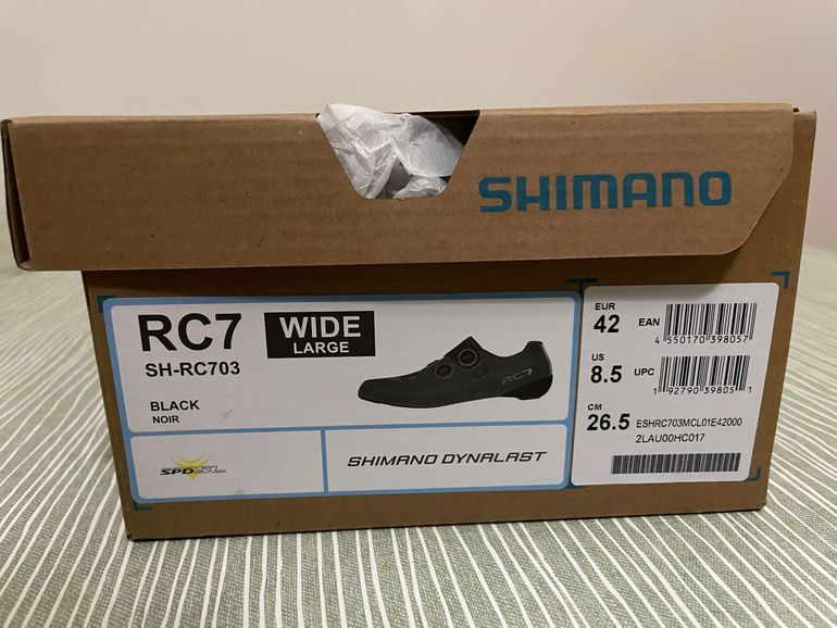 Used Shimano SH-RC703 black 42 2026 bike — image 7 of 7