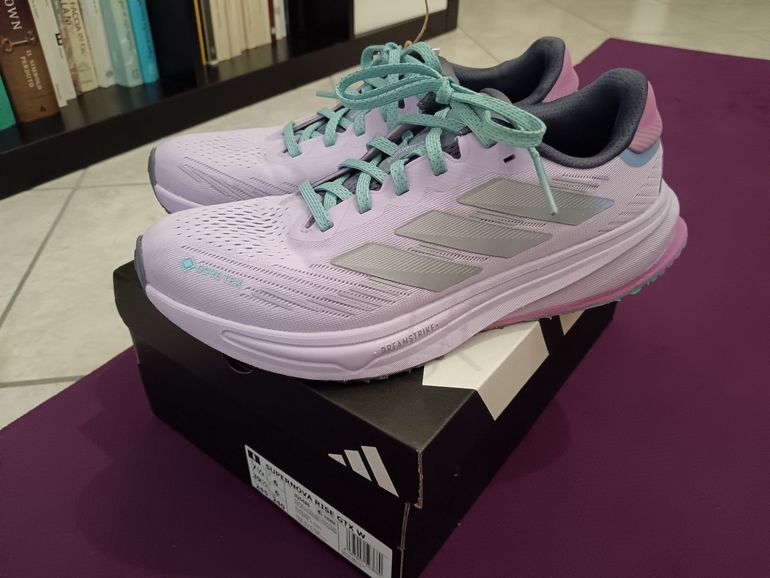 Used Adidas Supernova GTX Donna 2025 bike — image 2 of 9