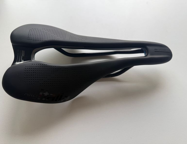 Used Selle Italia SLR Boost Superflow S Saddle 2025 bike — image 5 of 8