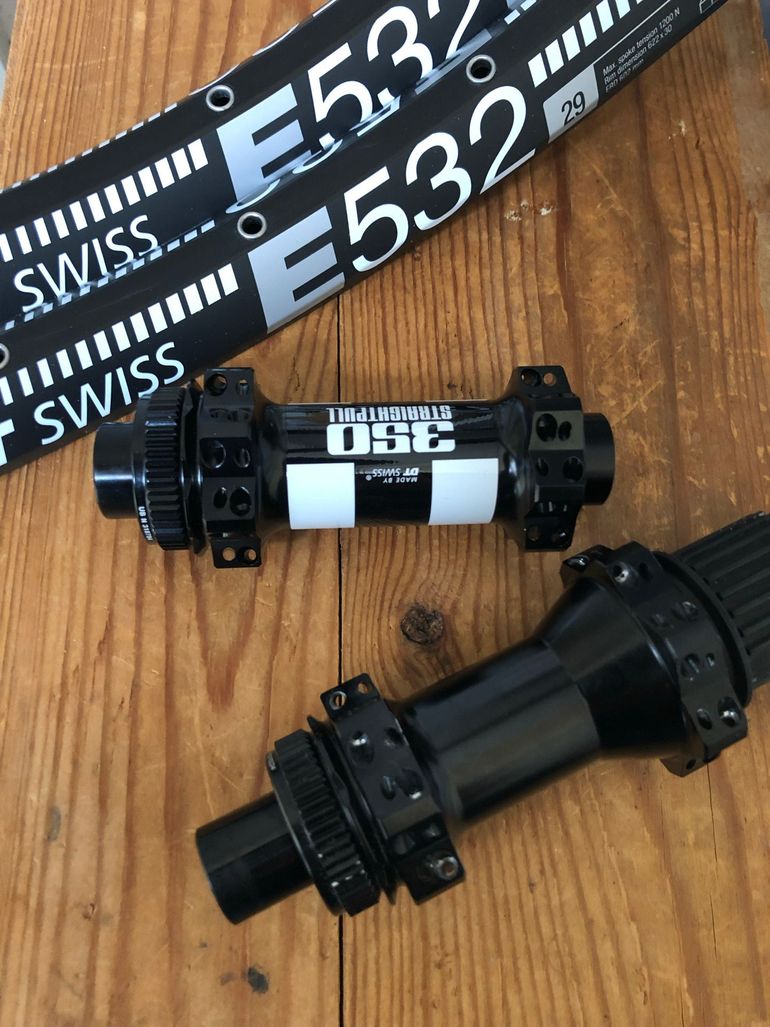 Used Dt Swiss Enduro Bike park wheelset bike — image 6 of 6