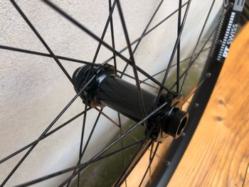 Used Dt Swiss Enduro Bike park wheelset bike — image 3 of 6