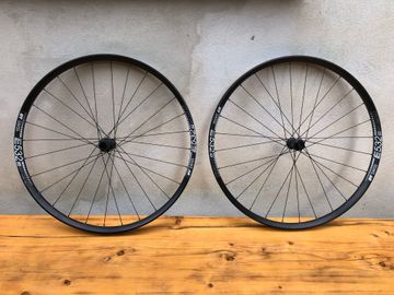 Used Dt Swiss Enduro Bike park wheelset Wheels