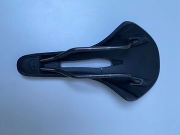 Fizik Vento Saddles & Seatposts usato