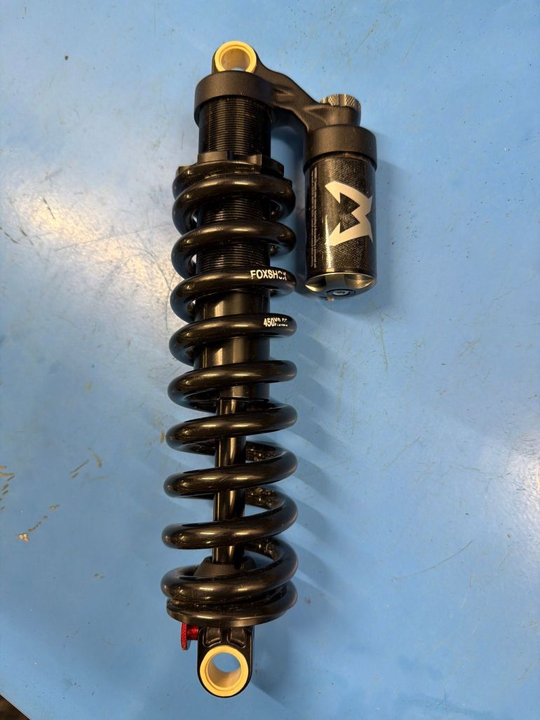 Used Marzocchi Bomber CR Rear Shock 2022 bike — image 3 of 3