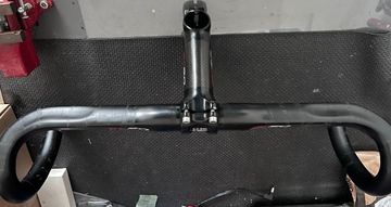 Brugt EC90 Manubrio in Carbonio Cockpit