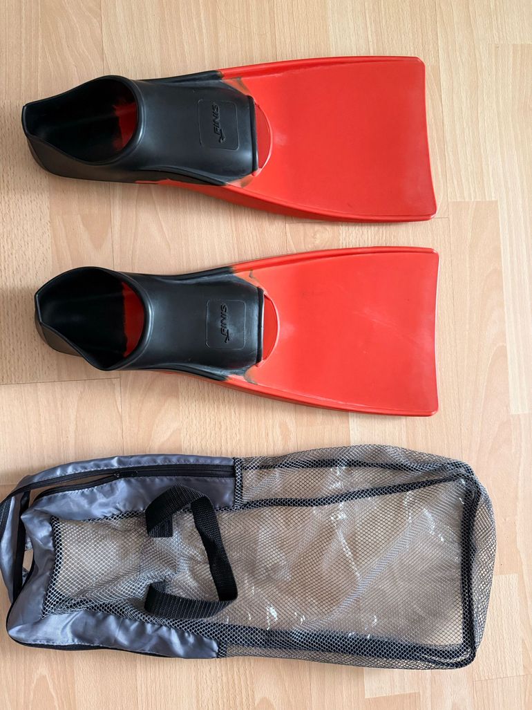 Used Finis Long Floating Fins bike — image 1 of 4