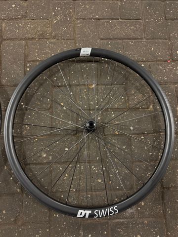 Used Dt Swiss E1800 set 2025 bike — image 3 of 3