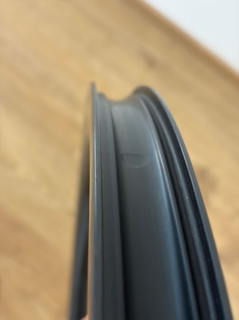 Used Newmen Advanced G.34 Carbon Gravel Wheelset 2025 bike — image 2 of 6