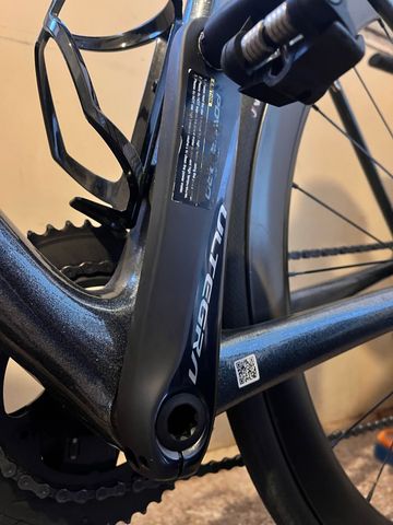 Used Shimano Ultegra R8000 Crankset with Power Meter 2022 Drivetrain & Pedals