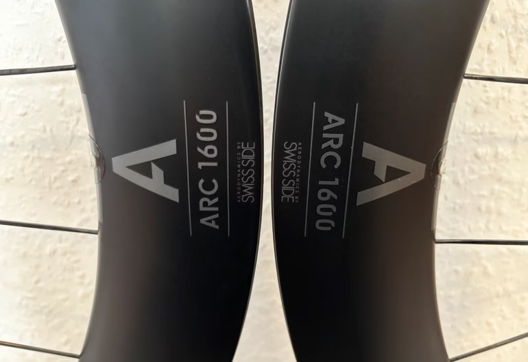 Used Dt Swiss ARC 1600 DICUT 65mm 2026 bike — image 1 of 4