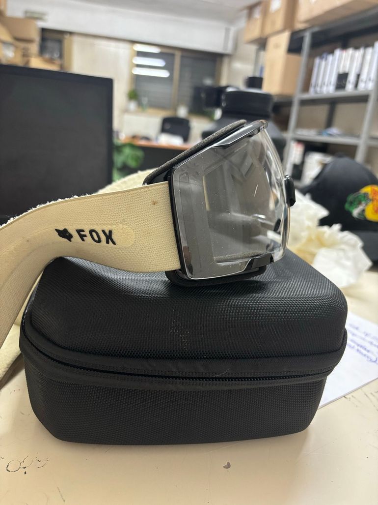 Used Fox Racing Purevue MTB Goggles 2025 bike — image 5 of 6