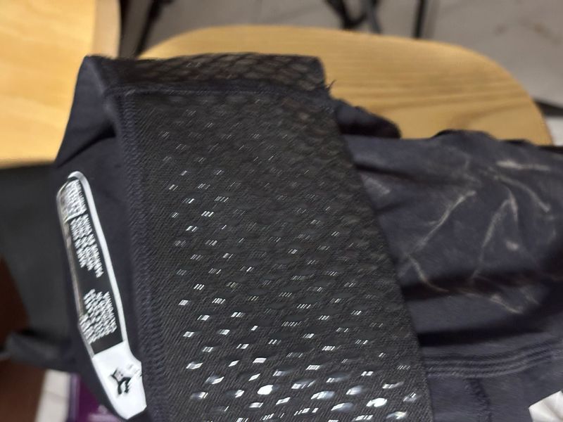 Fox Knee Pads Enduro 2026 bike usato — immagine 5 di 5