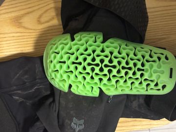 Fox Knee Pads Enduro 2026 bike usato — immagine 4 di 5