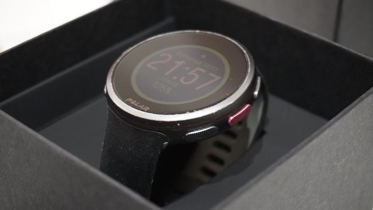 Used Polar Vantage V2 GPS Watch 2022 bike — image 3 of 9