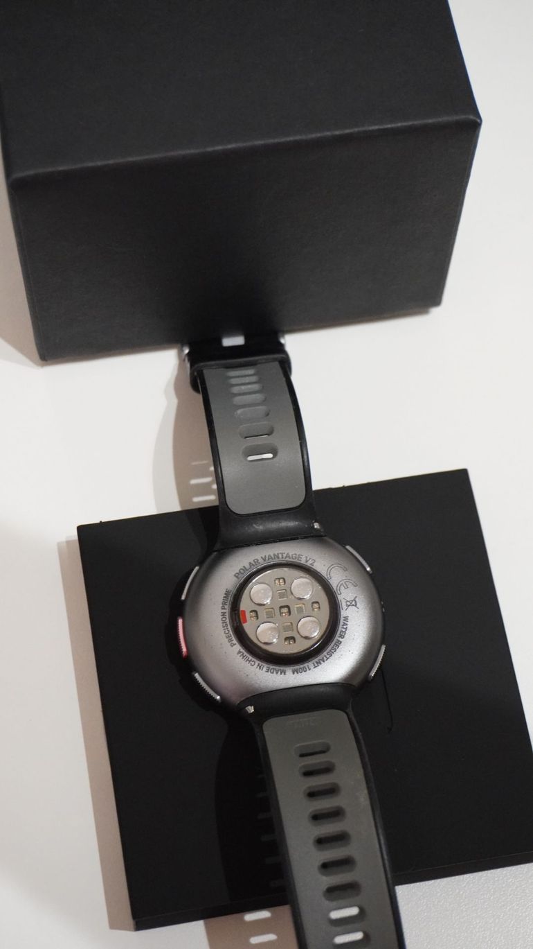 Used Polar Vantage V2 GPS Watch 2022 bike — image 7 of 9
